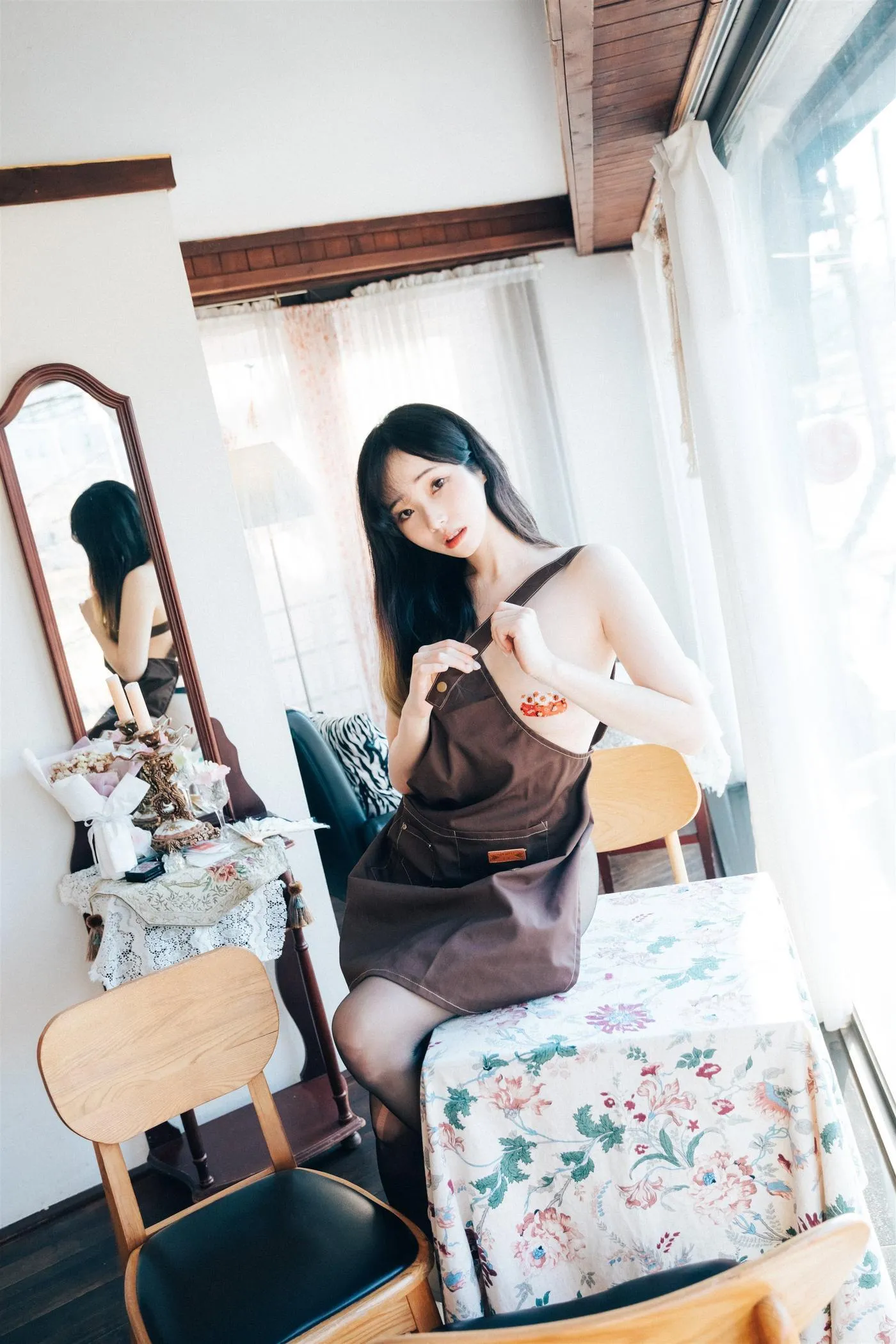 Bambi밤비 – NO.88 [Loozy] Cafe Alba [79P]插图